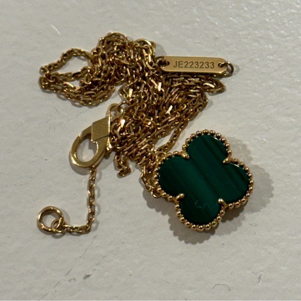 18K Gold Clover Necklace
